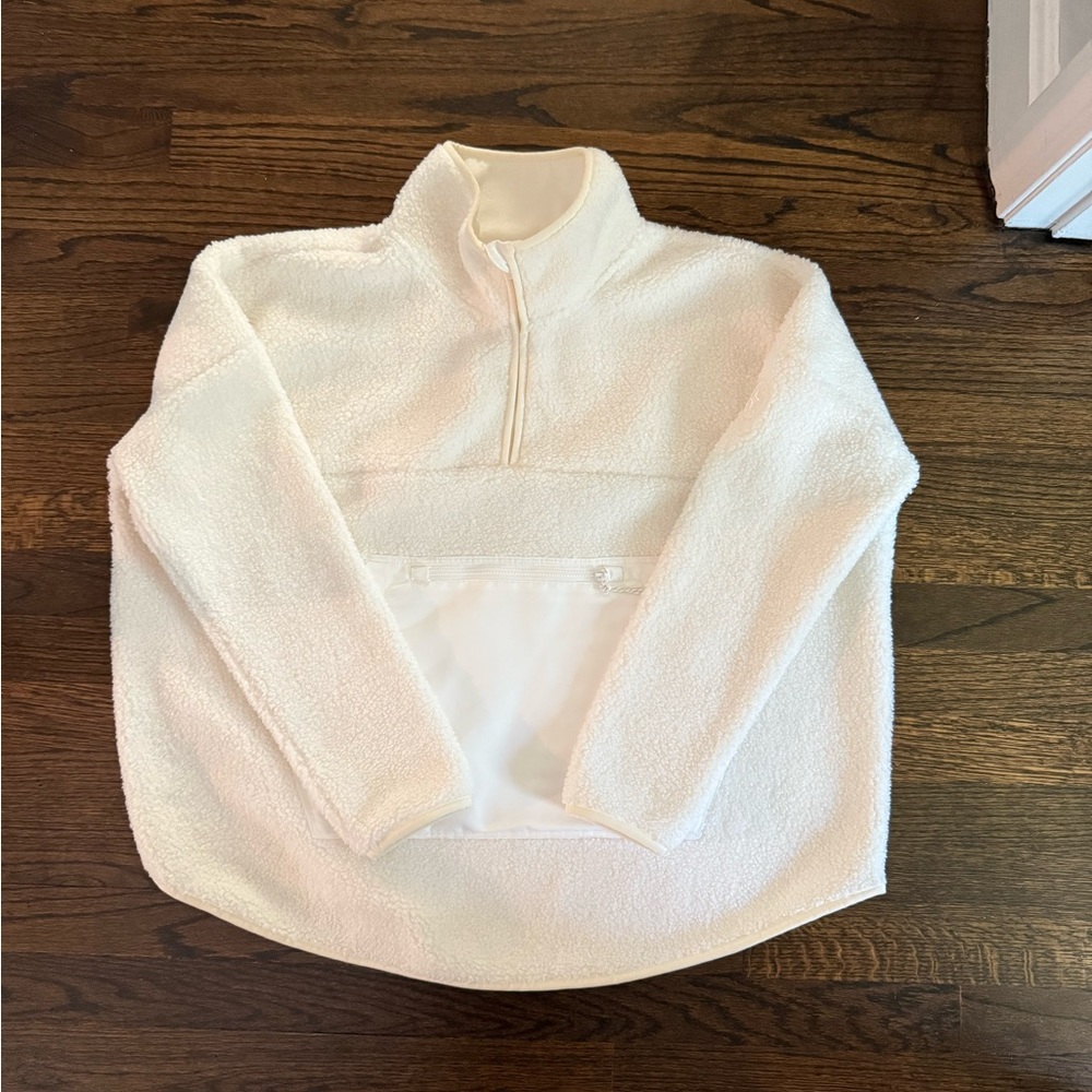 Tuckernuck Sport White Fleece Cady Quarter Zip, size XS/S